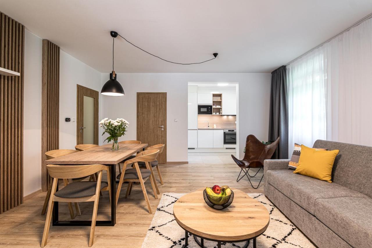Hubertus Karlova Studanka Aparthotel Buitenkant foto