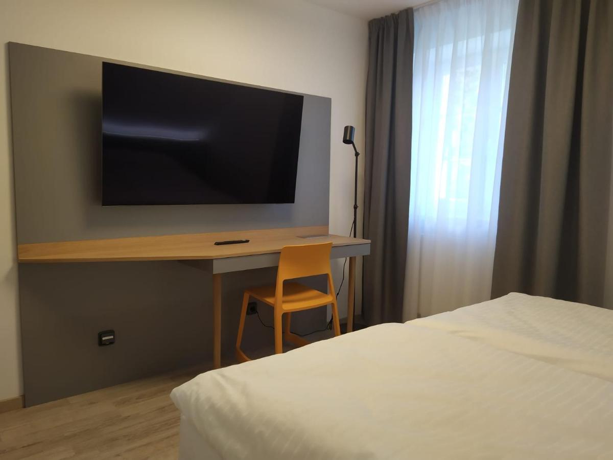 Hubertus Karlova Studanka Aparthotel Buitenkant foto