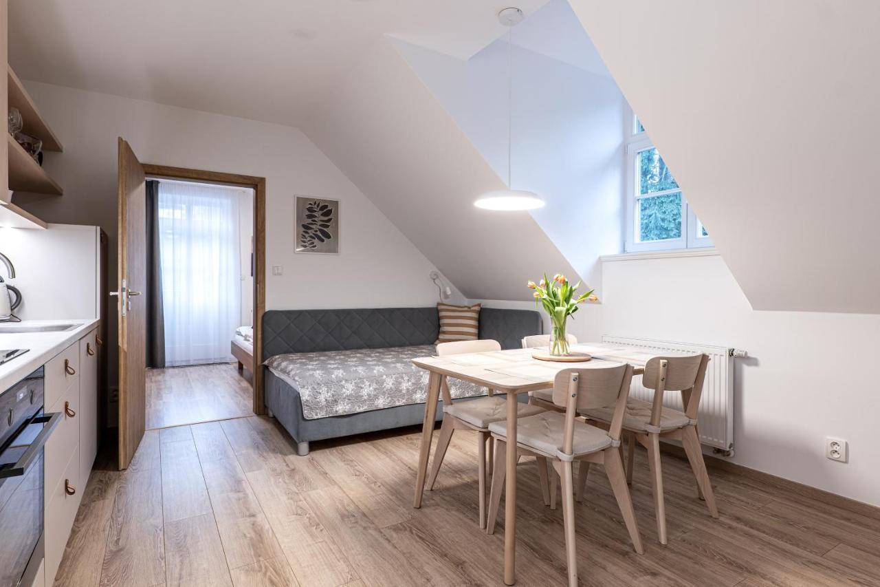 Hubertus Karlova Studanka Aparthotel Buitenkant foto