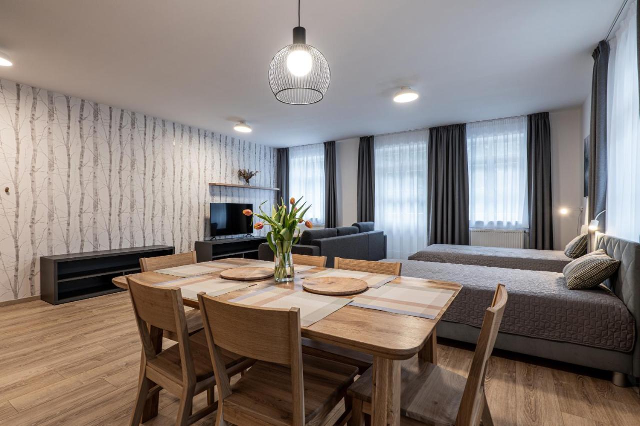 Hubertus Karlova Studanka Aparthotel Buitenkant foto