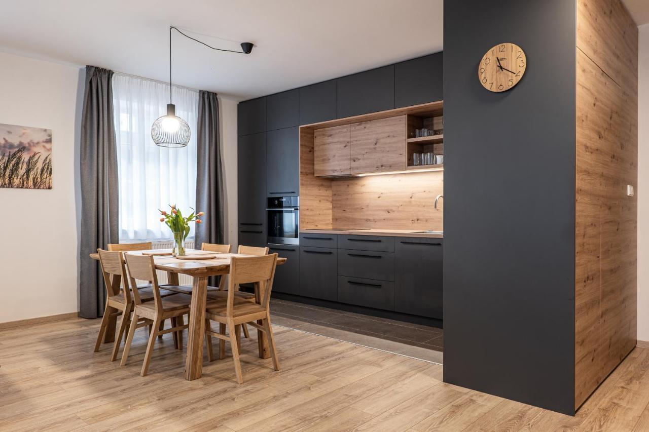 Hubertus Karlova Studanka Aparthotel Buitenkant foto